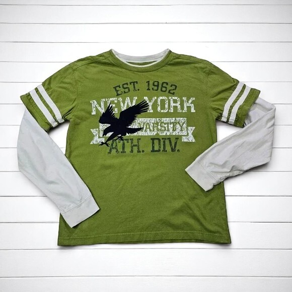 Other - Bailey’s Pt Boys Layered Green Varsity Graphic Tee Size L 10/12